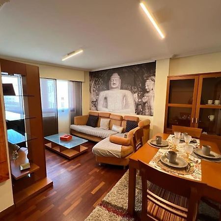 Piso Confort Y Detalles Ourense Apartment Luaran gambar