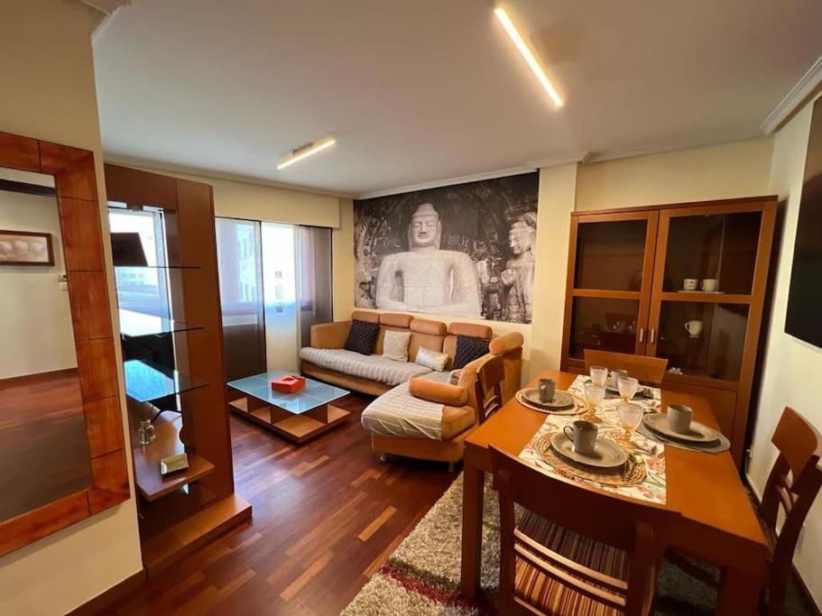 Piso Confort Y Detalles Ourense Apartment Luaran gambar